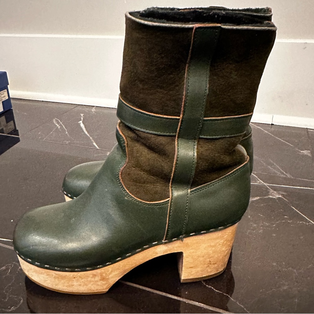 Swedish Hasbeens size 38 clog boot